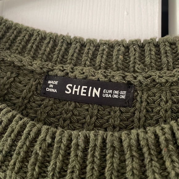 Shein chunky knit sweater - Picture 2 of 3